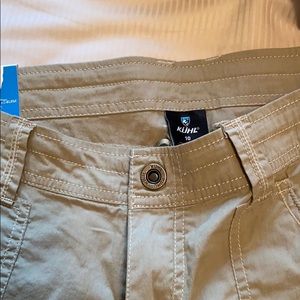Kuhn hiking khaki shorts